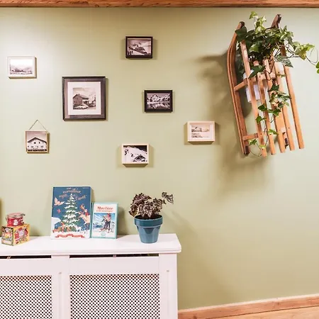 Les Lutins Hotell 2*