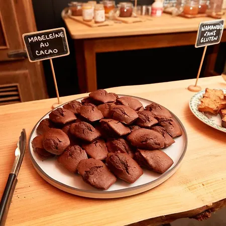 Les Lutins Hotell 2*